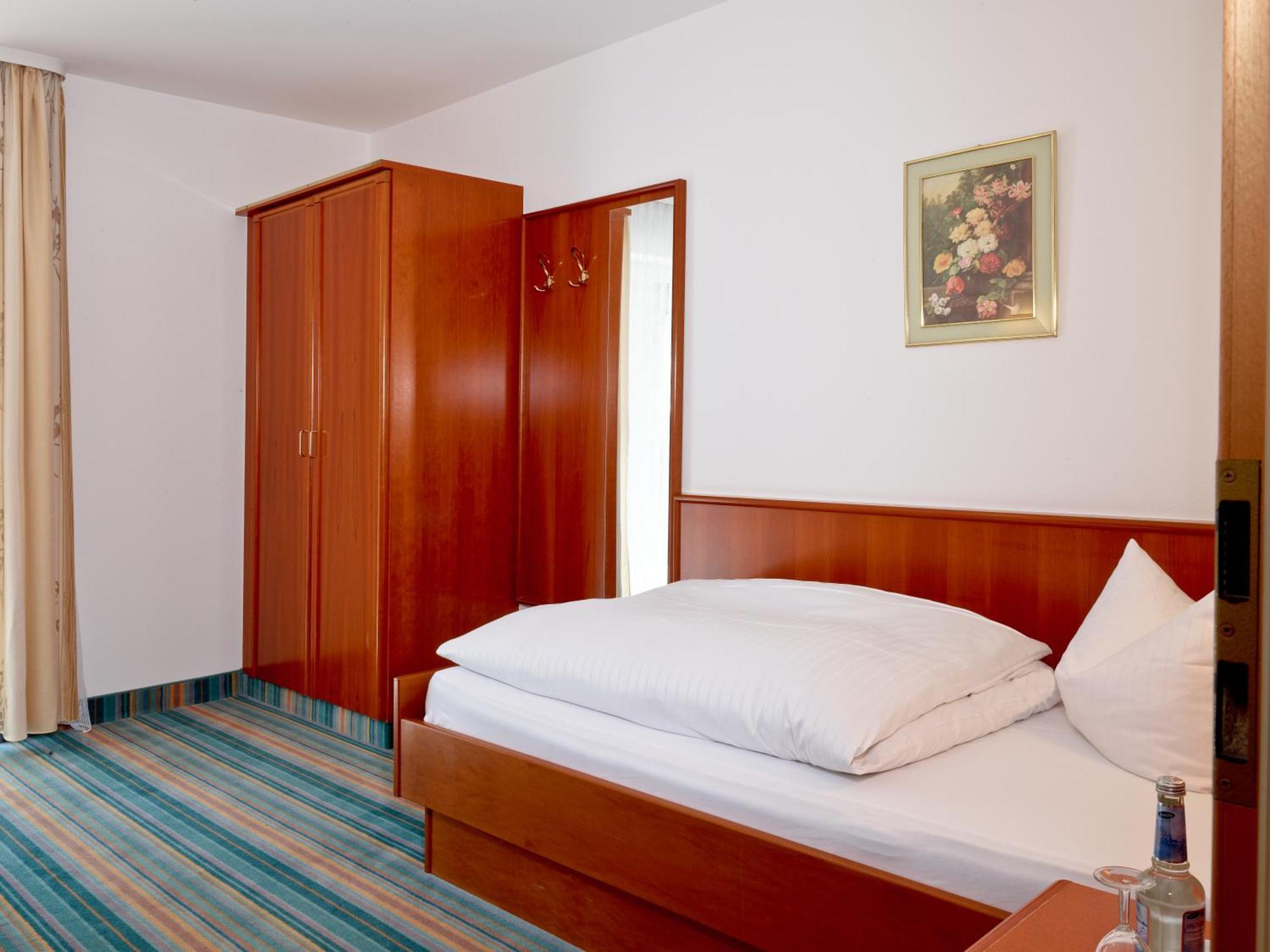 Landhotel Geyer Kipfenberg Exterior photo